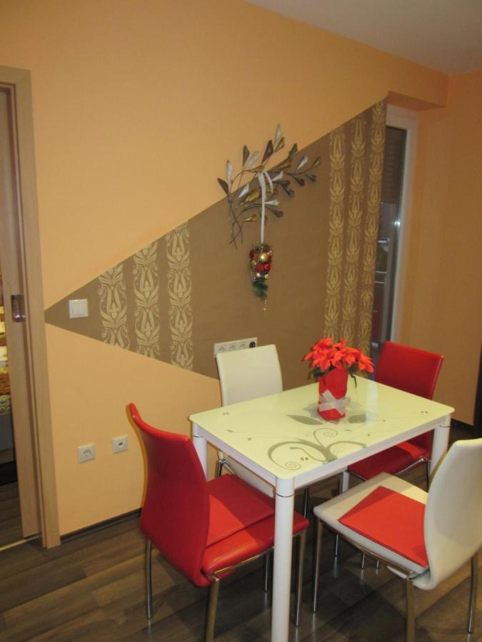 Zafír Sziget Apartman Sarvar Exterior foto